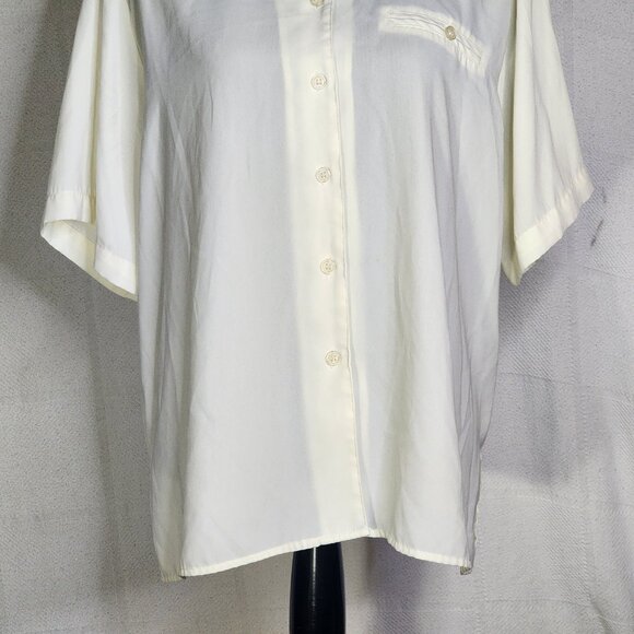 Apparenza Whipped Butter Yellow Poly SS Button Up Chest Pocket Blouse Size 1X - Picture 6 of 16